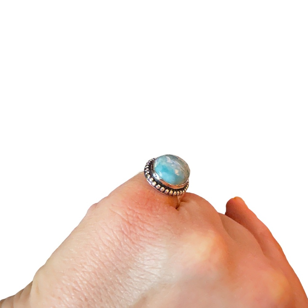 Larimar oval ring in sterling silver size 6 925 - Picture 2 of 5
